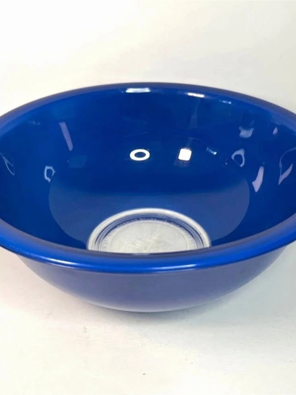 1980s Pyrex #325 Cobalt Blue Mixing
Bowl 2.5L